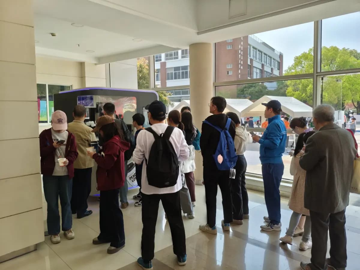 上海交通大学点位,满足校园高频次消费需求